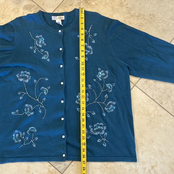 Dress Barn Vintage Embellished Studded Cardigan Sweater Blue Flowers Size 18/20 - Picture 5 of 8
